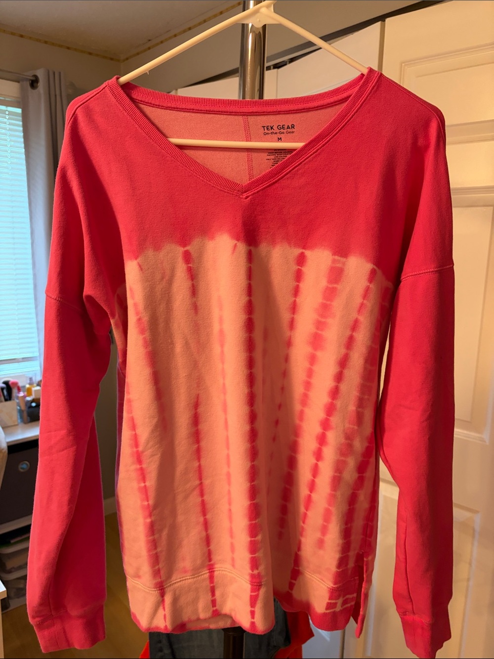 tek gear Pink and Cream Tie-Dye V-Neck Pullover